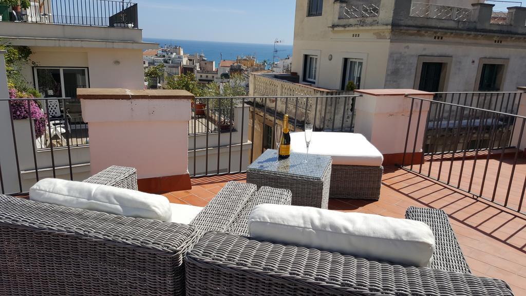 The Sky Attic Apartment Sitges Bagian luar foto